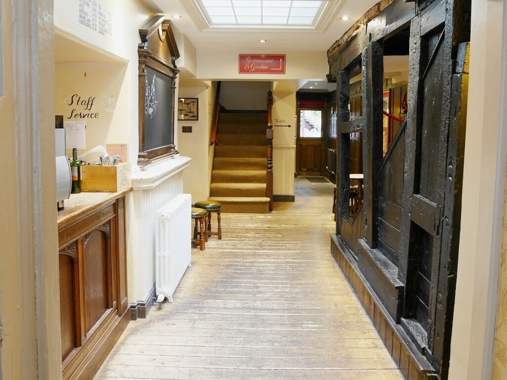 The Angel Hotel 21/50