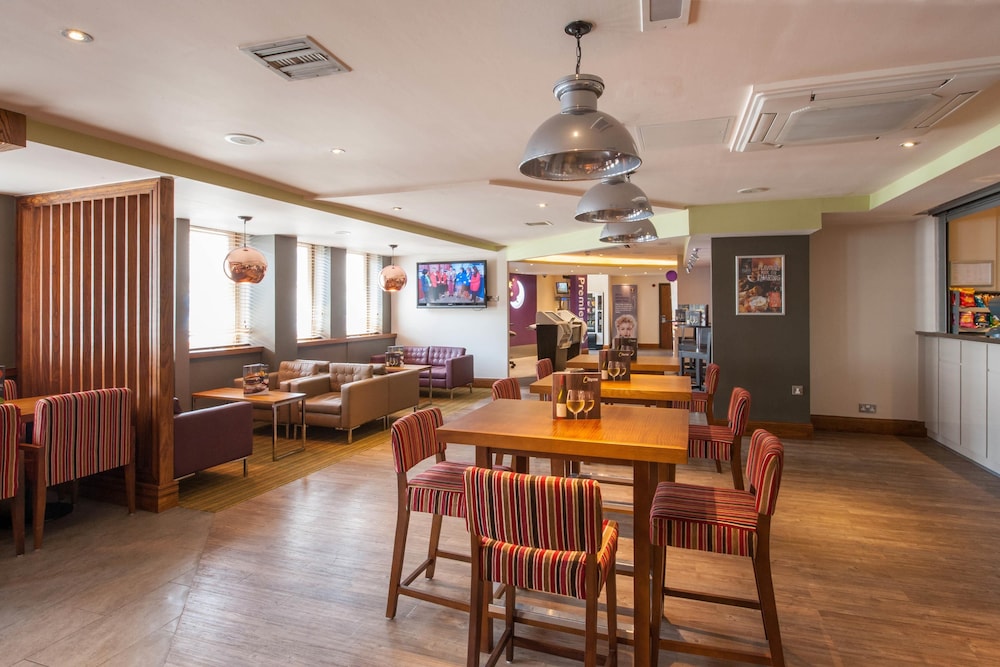 Premier Inn Brighton City Centre (North Street) 35/40