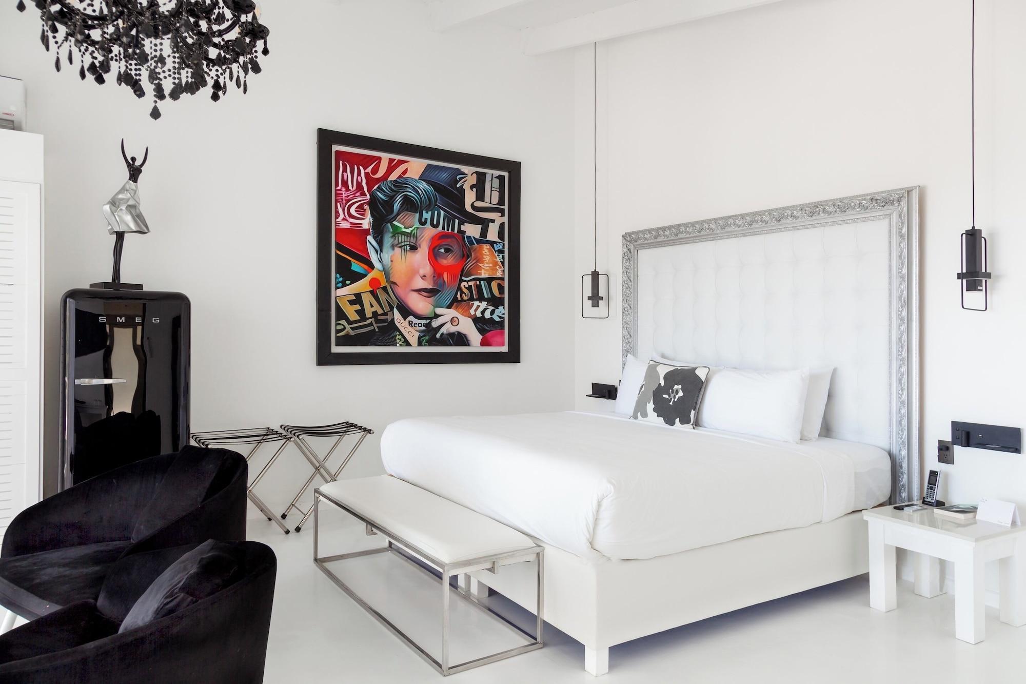 Romantic, Suite, Beach Front
