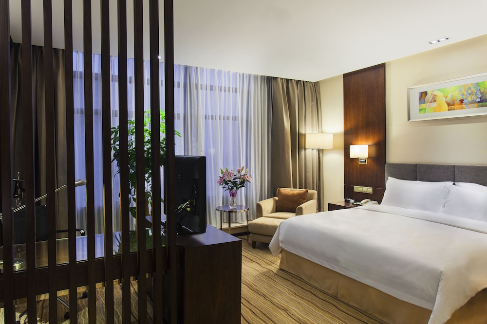 Holiday Inn Taicang City Centre 13/57