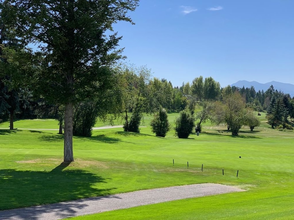 Mountain View Suites at Fairmont Hot Springs 30/63