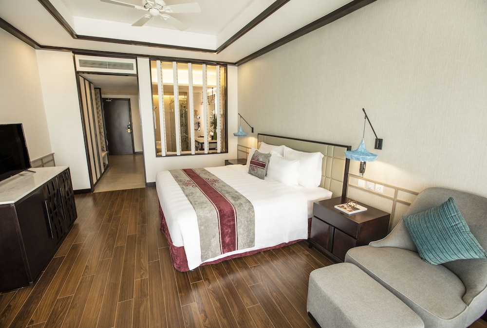 Vinpearl Resort and Golf Nam Hoi An 28/78