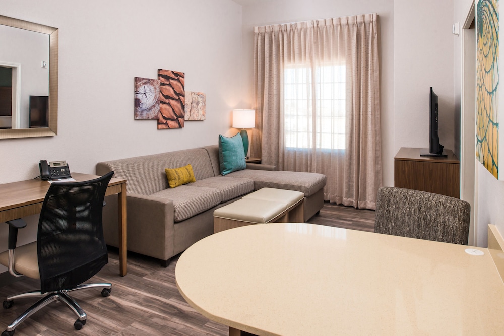 Staybridge Suites Pecos 31/56