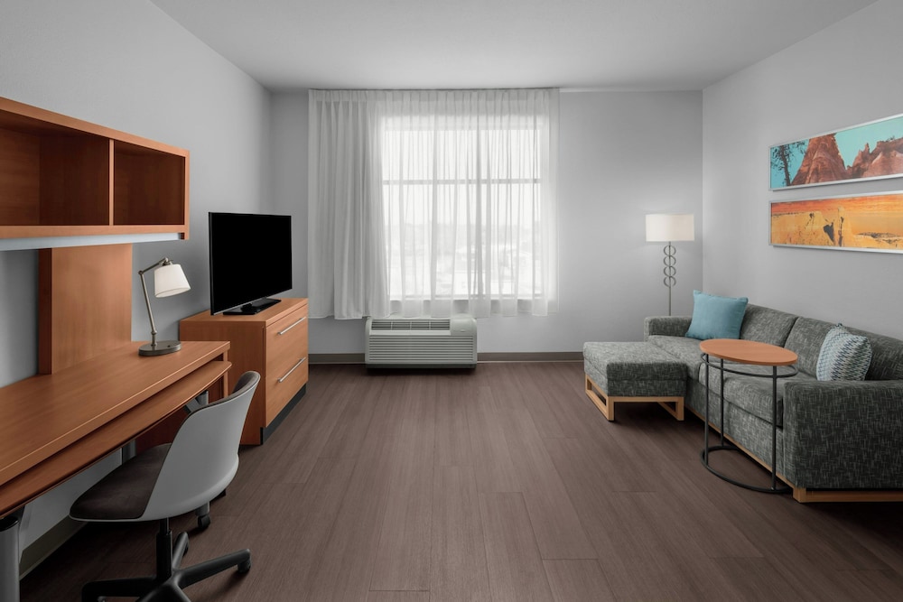 TownePlace Suites by Marriott Hobbs 29/51