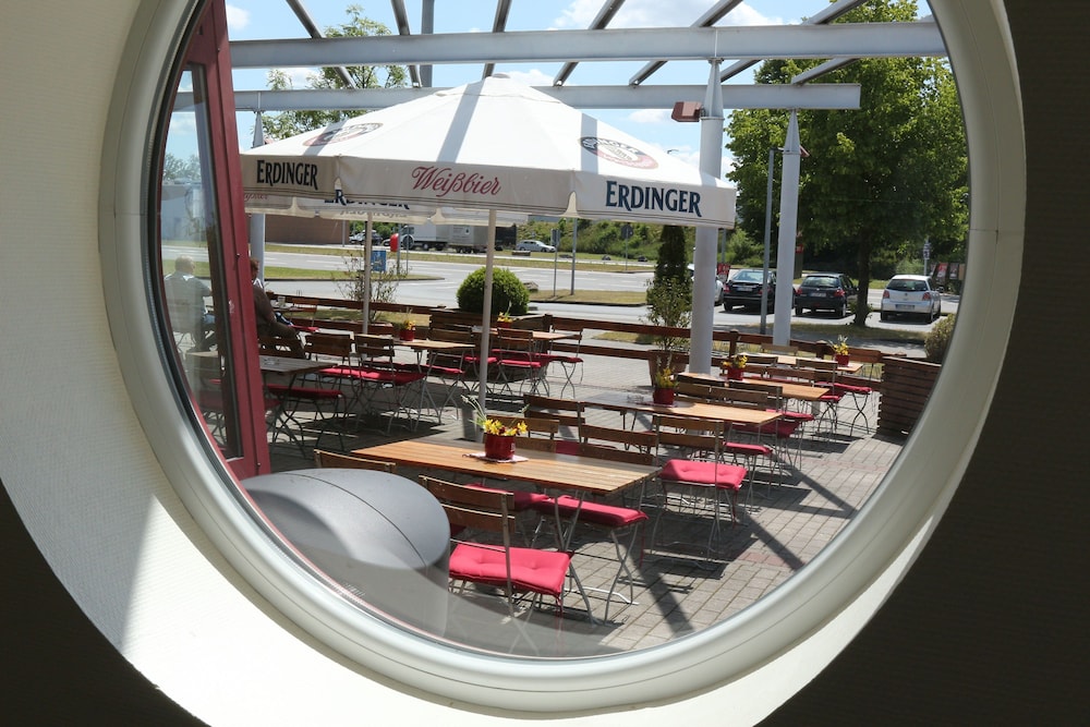 Autohof Hotel Salzbergen 12/17