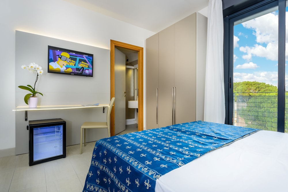 Helvetia Hotel 7/20