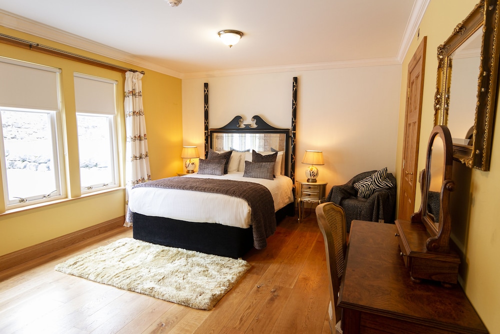 Pine Trees Hotel Pitlochry 23/65