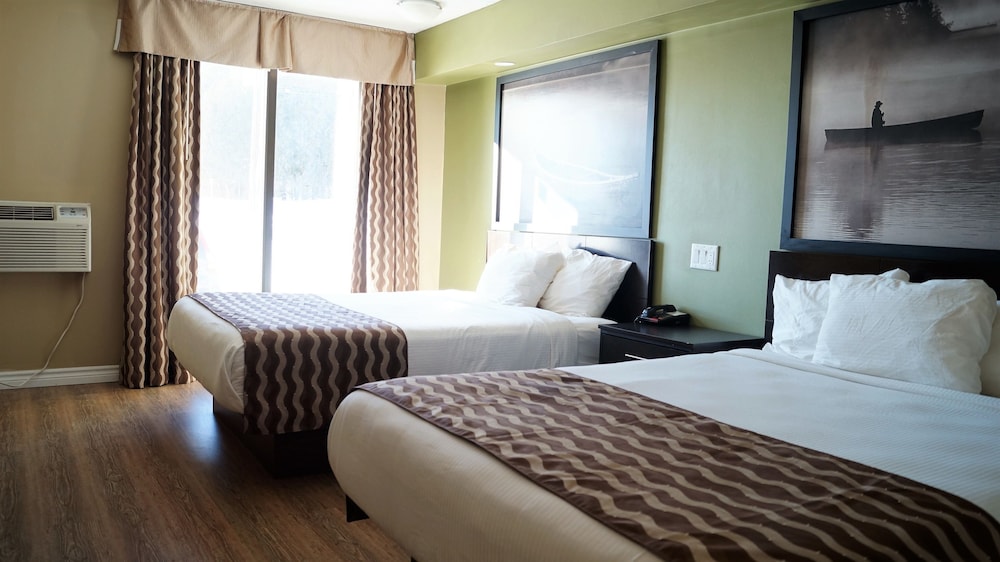 Red Maple Inn And Suites 11/38