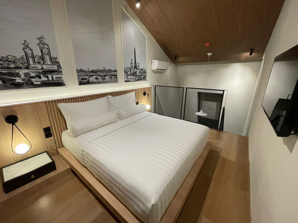 Loft, Suite, King Bed