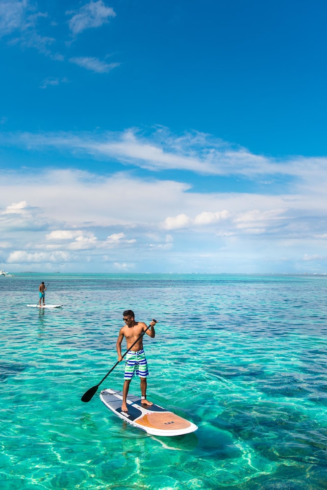 Holiday Inn Mauritius Mon Tresor 41/78