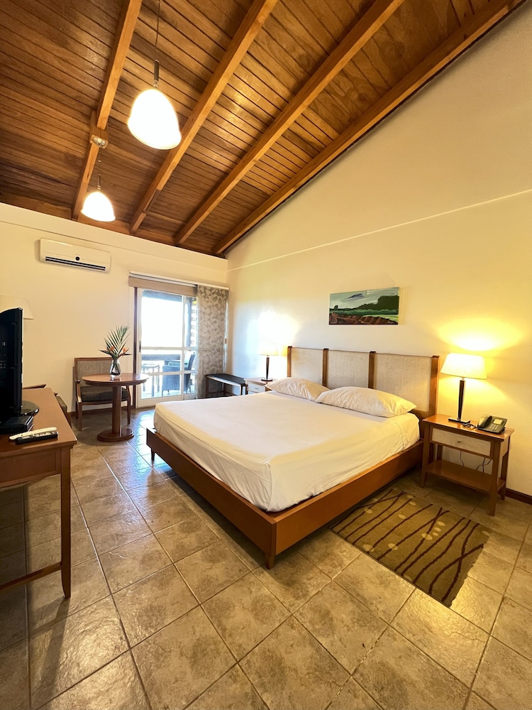Maitei Posadas Hotel & Resort 20/50