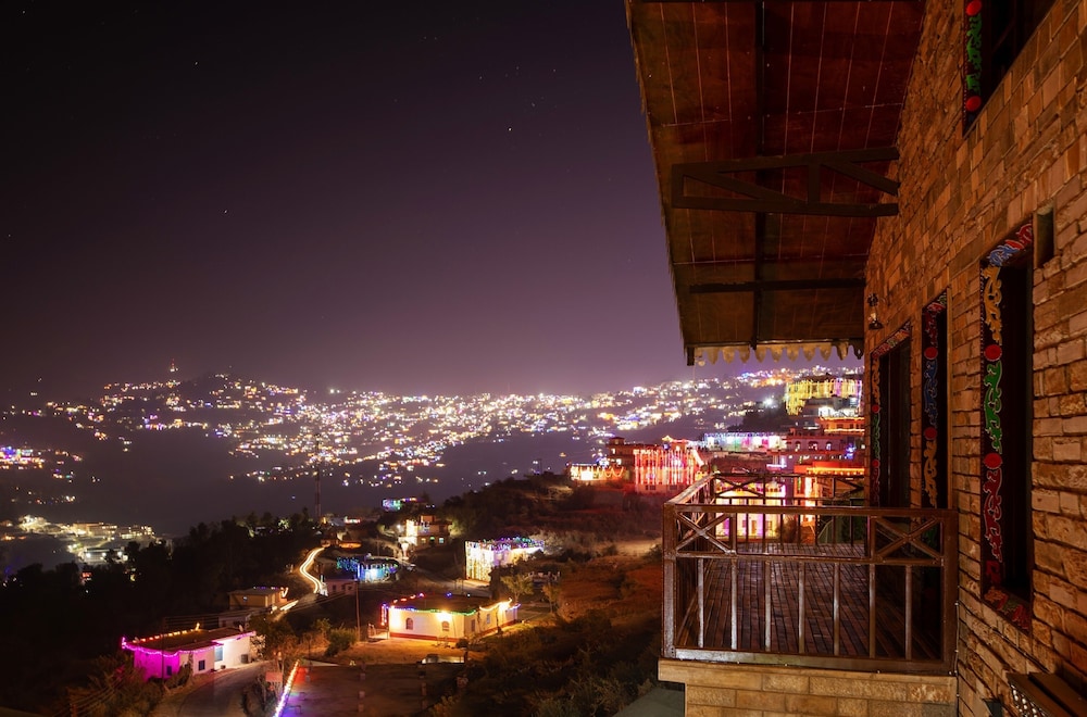 BluSalzz Homes - The Himalayan Bungalow, Almora - Uttarakhand by ZUZU 44/49