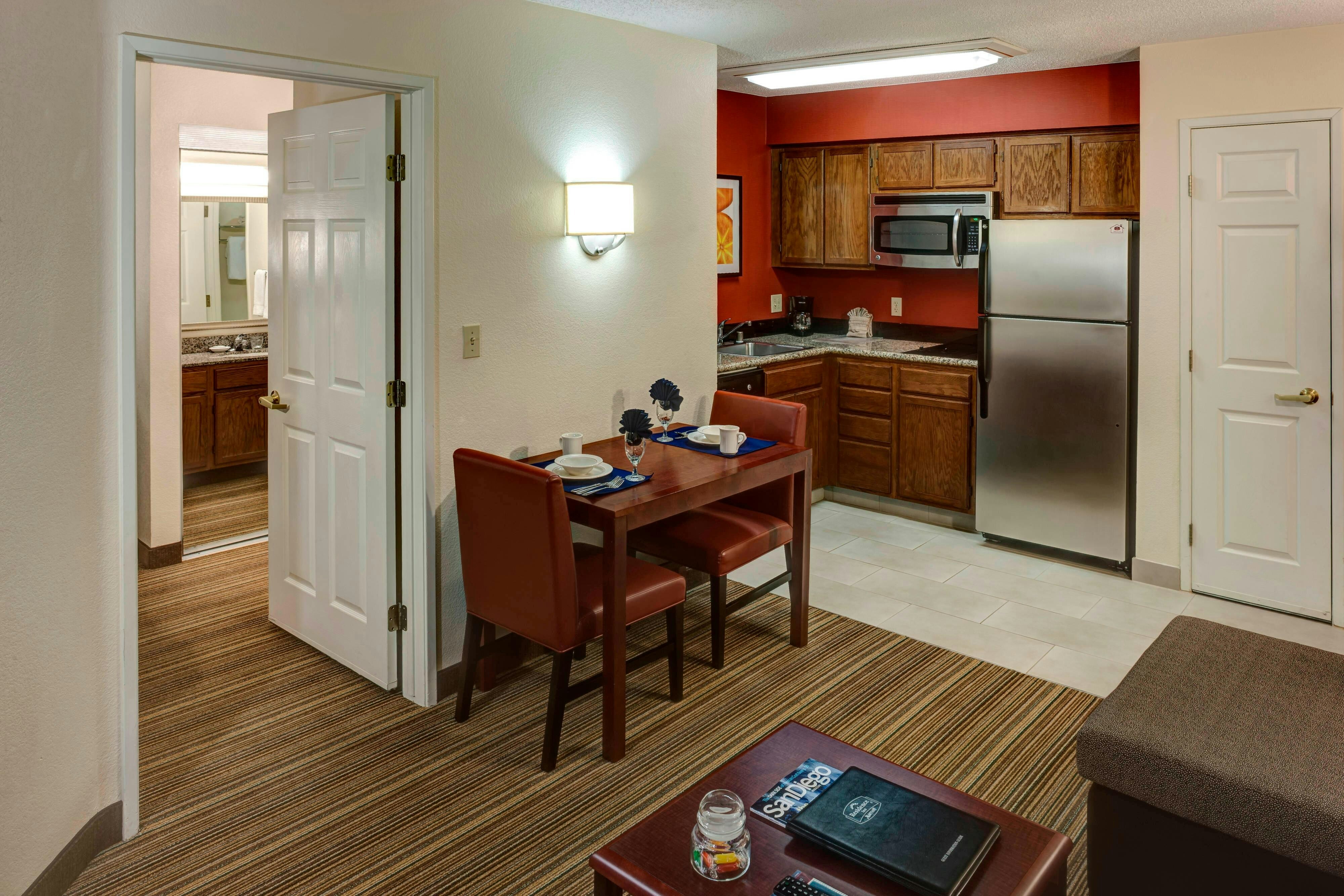 Residence Inn by Marriott San Diego Downtown 7/11