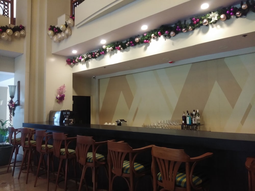 Sarabia Manor Hotel 60/73