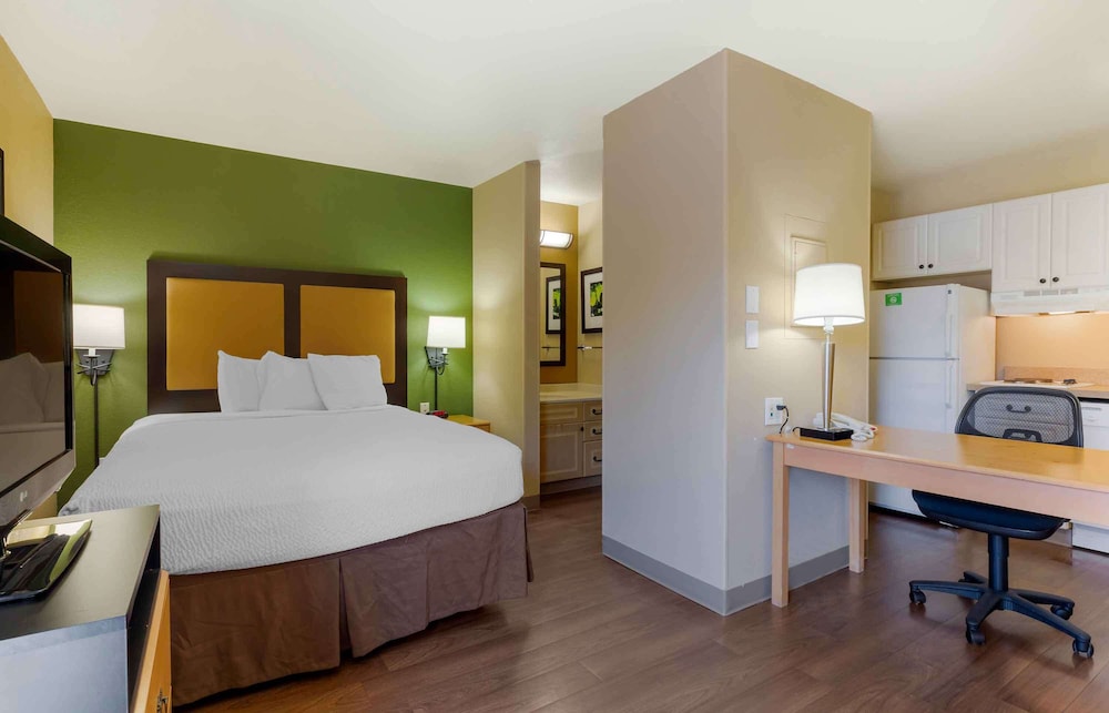 Extended Stay America Boston-Woburn 15/41