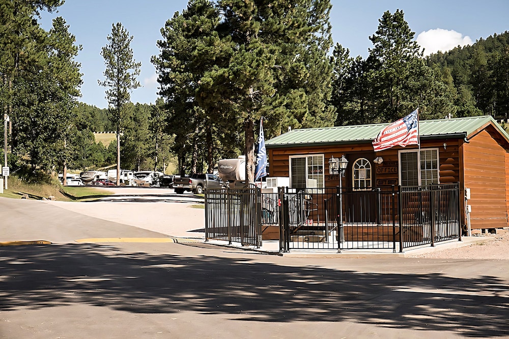 Holy Smoke Resort 43/50