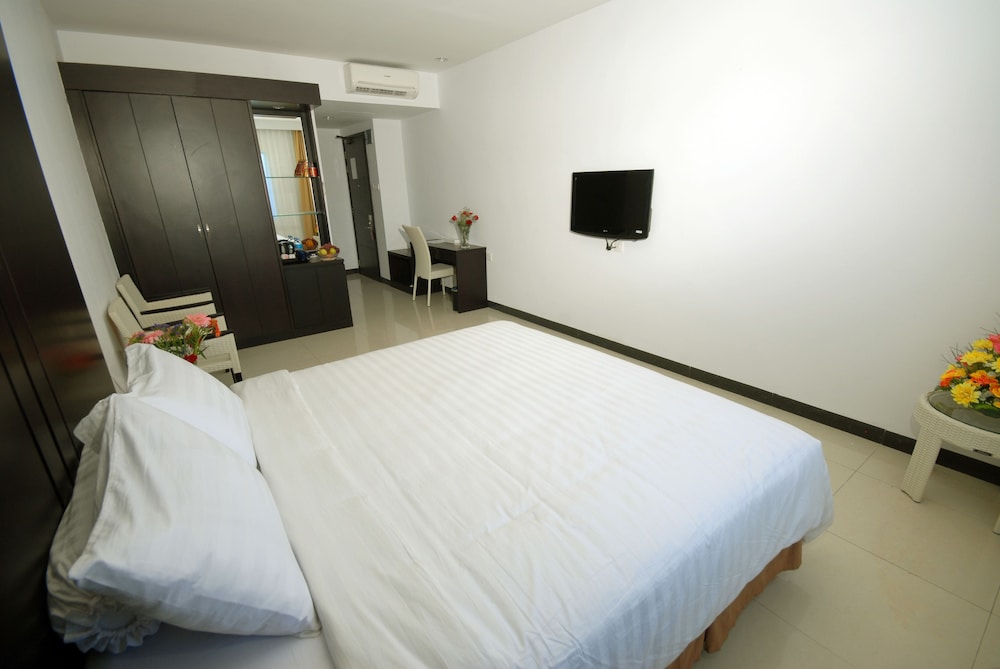 Grand TW Batam Center Hotel & Convention 24/64