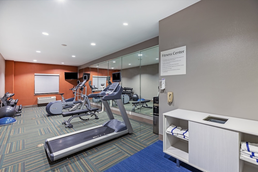Holiday Inn Express Hotel Suites Vidor South 38/71