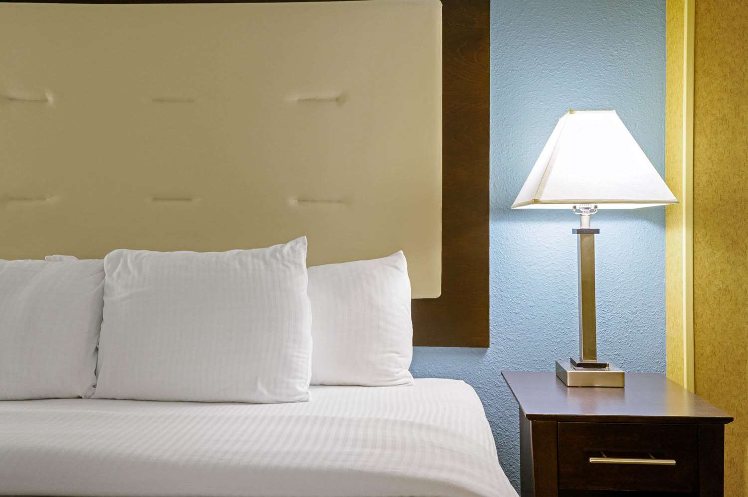 La Quinta Inn by Wyndham Columbia Se Fort Jackson 11/23
