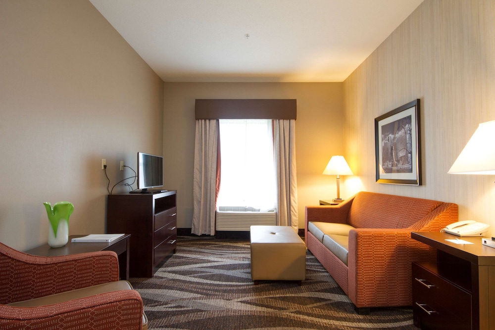 Hampton Inn Marshall, MI 22/40