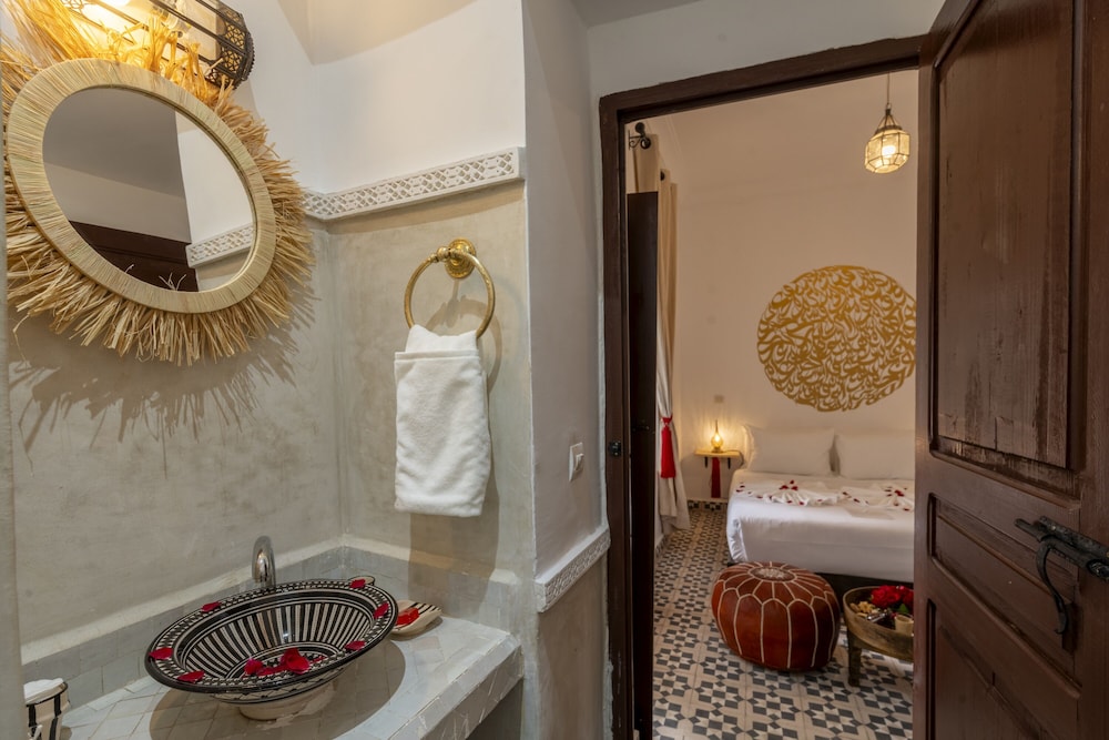 Riad Cornes de Gazelle 40/43