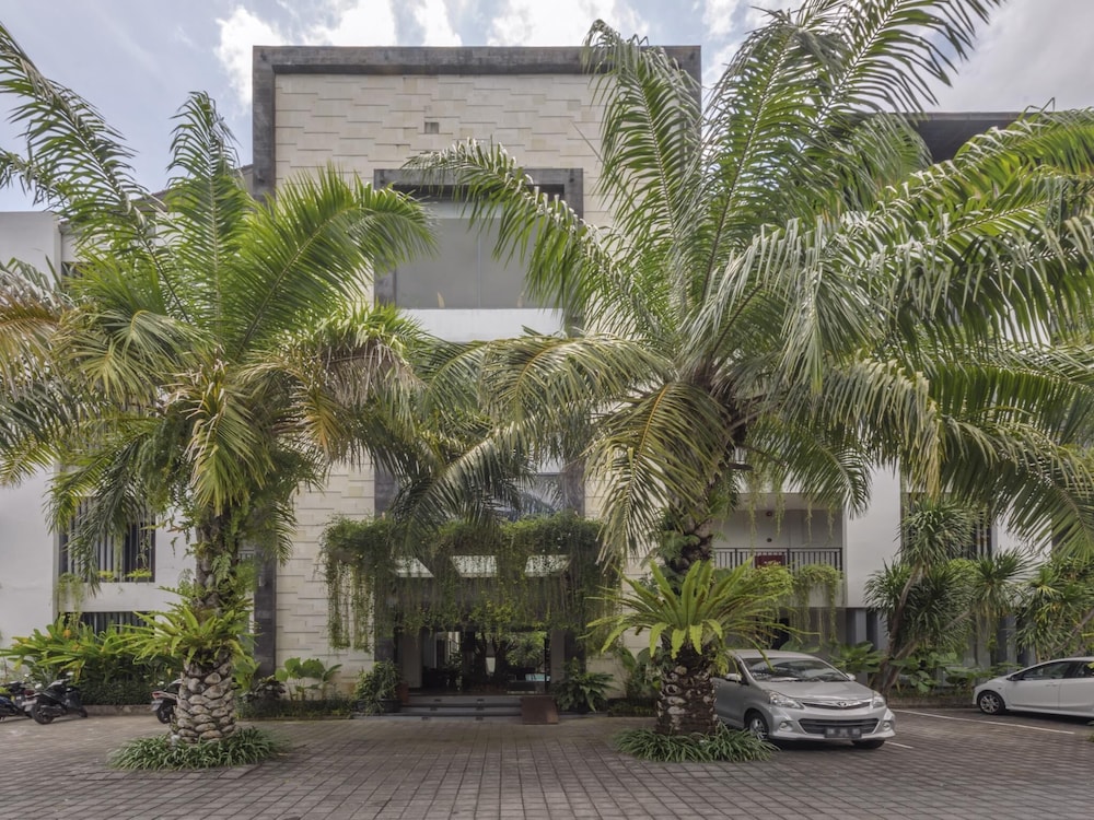 Umalas Hotel And Residence 41/50