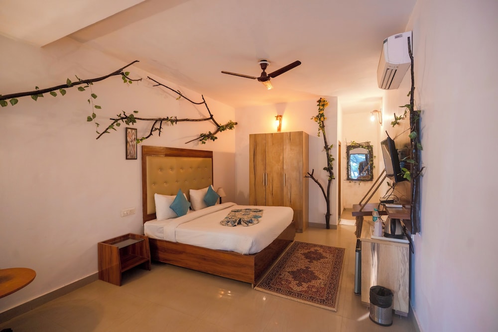 LA PERLE RIVER RESORTS 20/50