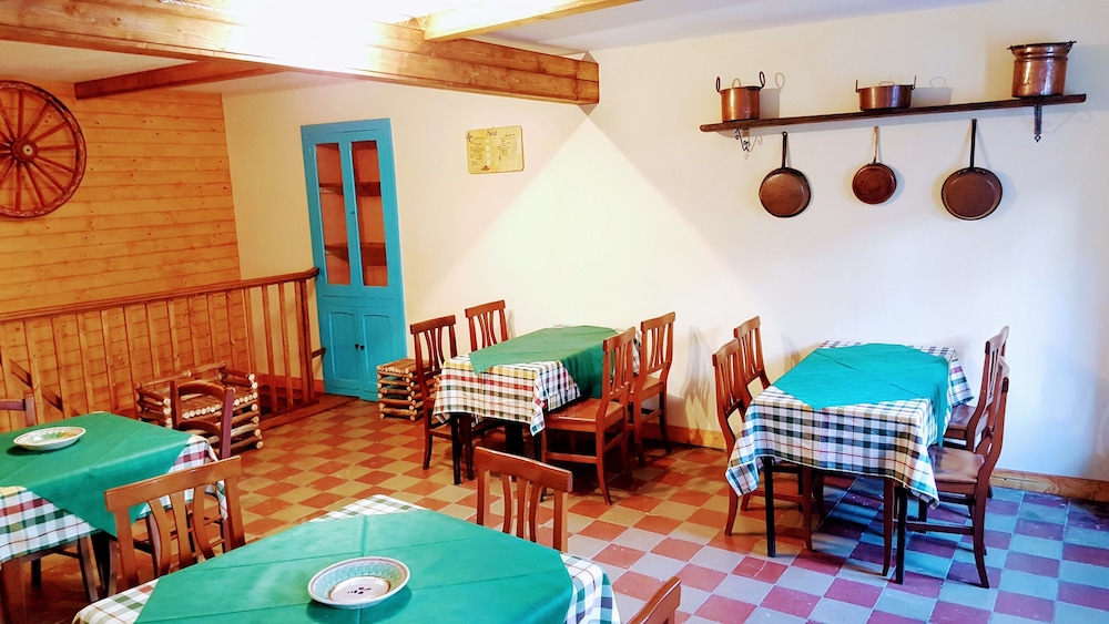 ALBERGO DIFFUSO BORGO SANTA CATERINA 44/68