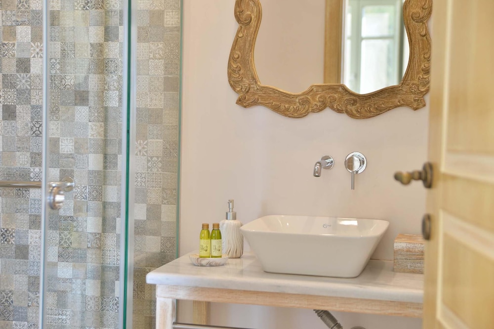 Akrolithi Boutique Hotel - Adults Only 57/58