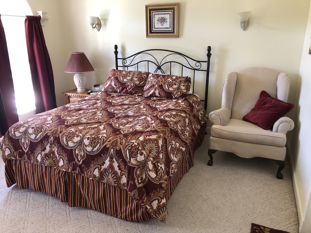 The Abbe House Inn 38/54