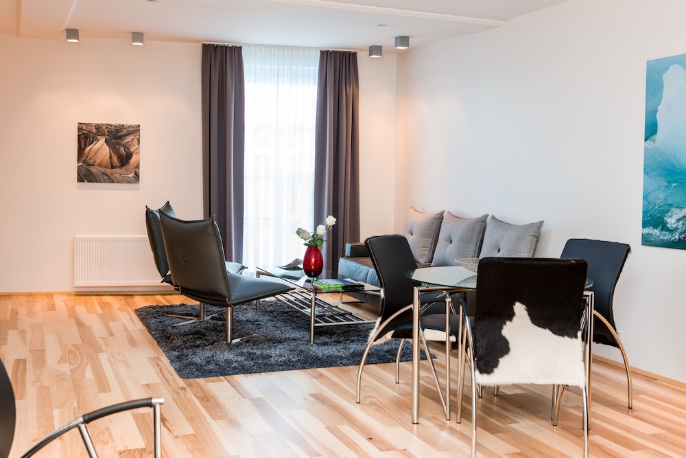 Park Inn By Radisson Reykjavik Keflavik Airport 43/50