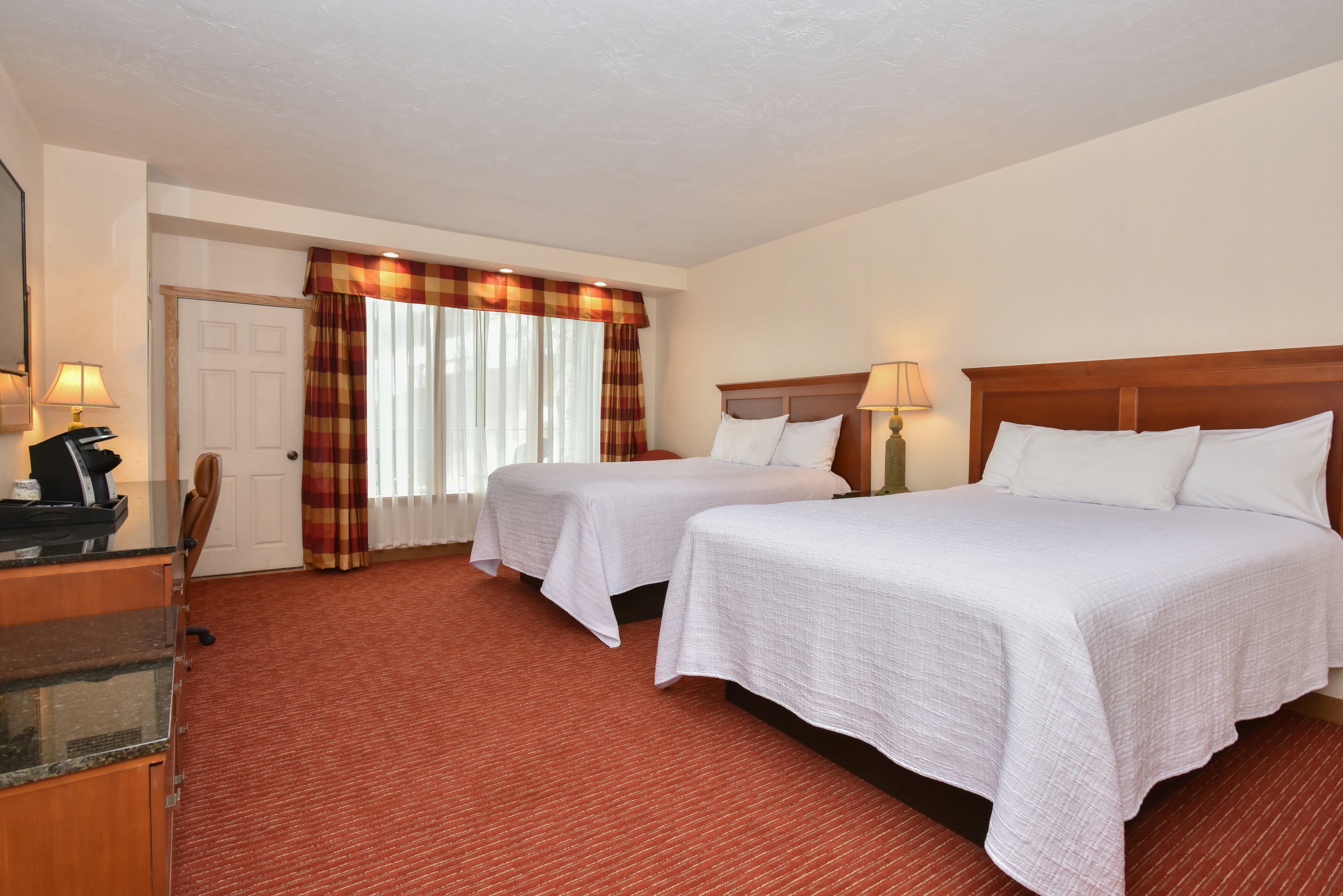Suite, Tower One