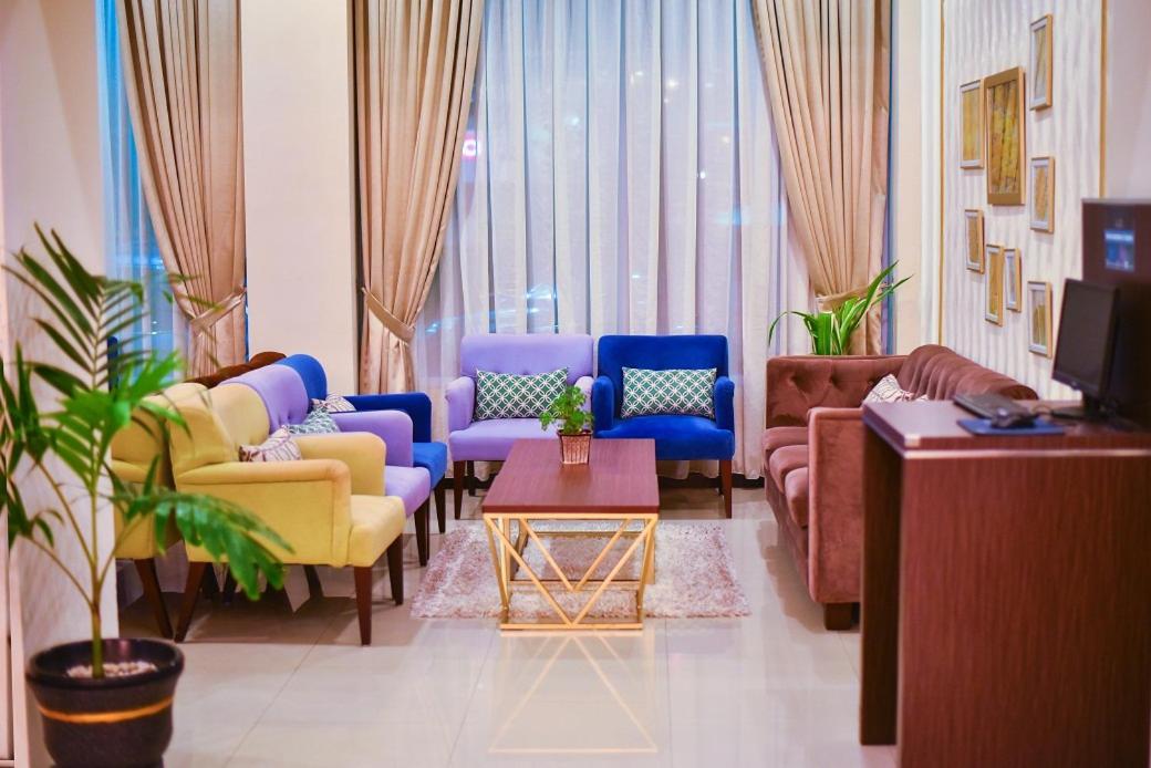 DAIMA HOTEL 39/55
