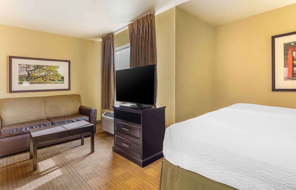 Extended Stay America - Boston - Westborough - Computer Dr. 14/38