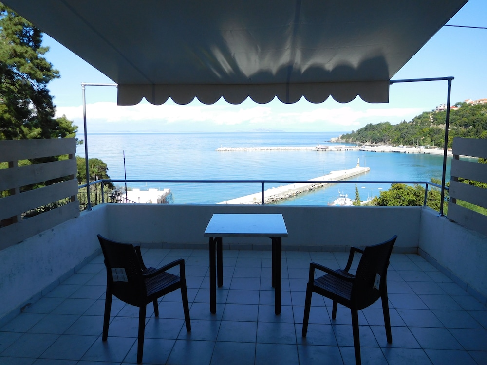 Harbour View 40/60