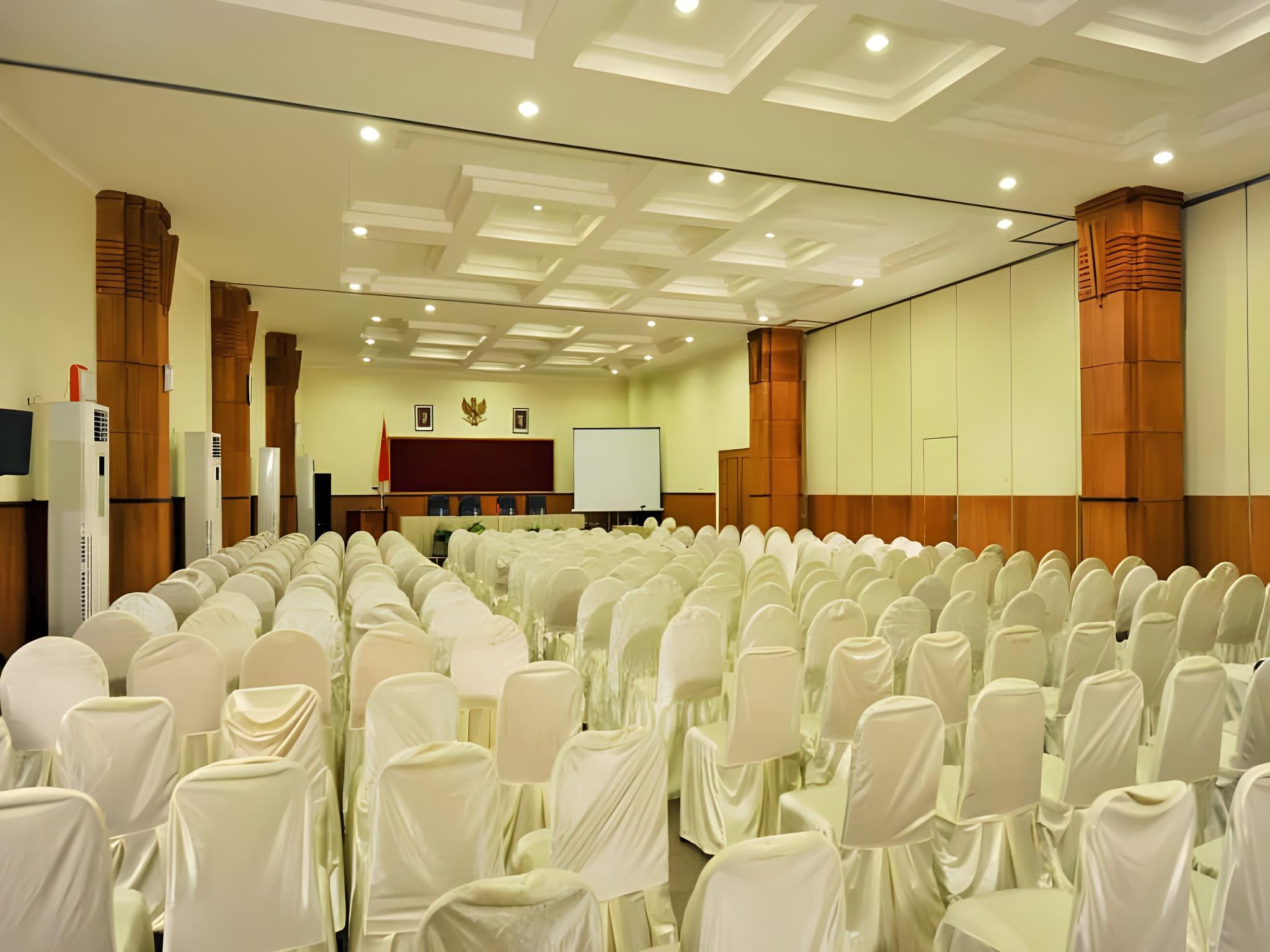 Muria Hotel 34/41