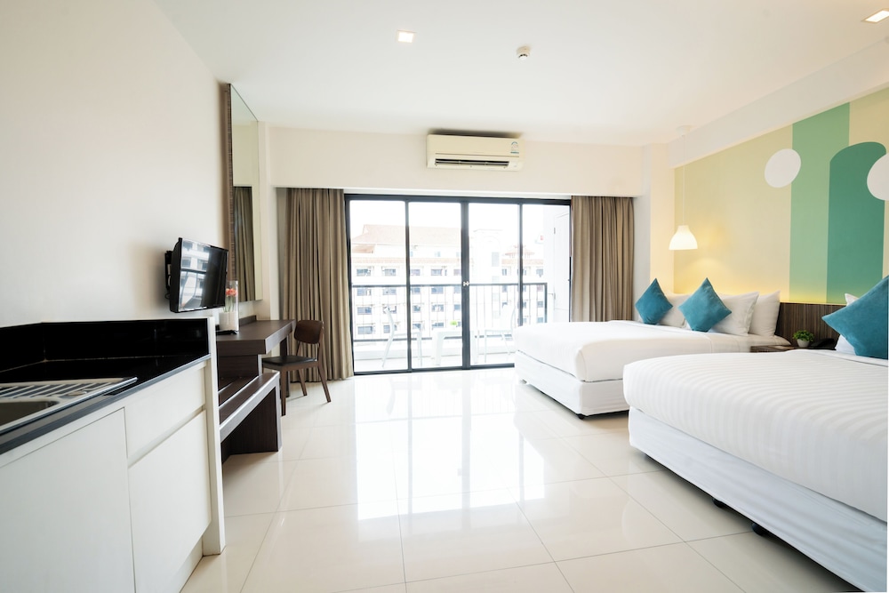 Hotel J Residence Pattaya 11/50