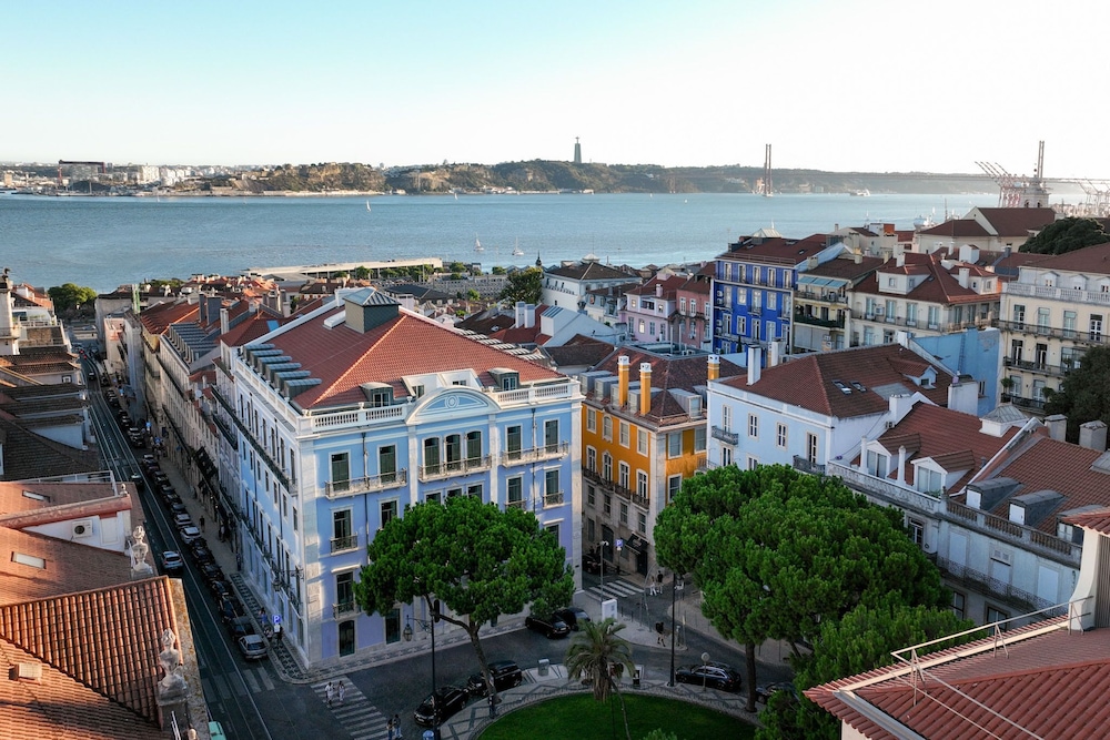 Montebelo Vista Alegre Lisboa Chiado Hotel in LISBON