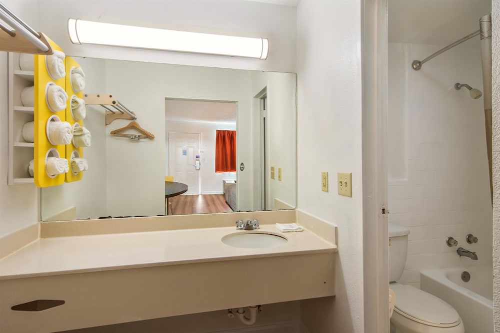 Motel6 Warner Robins, GA 31/31