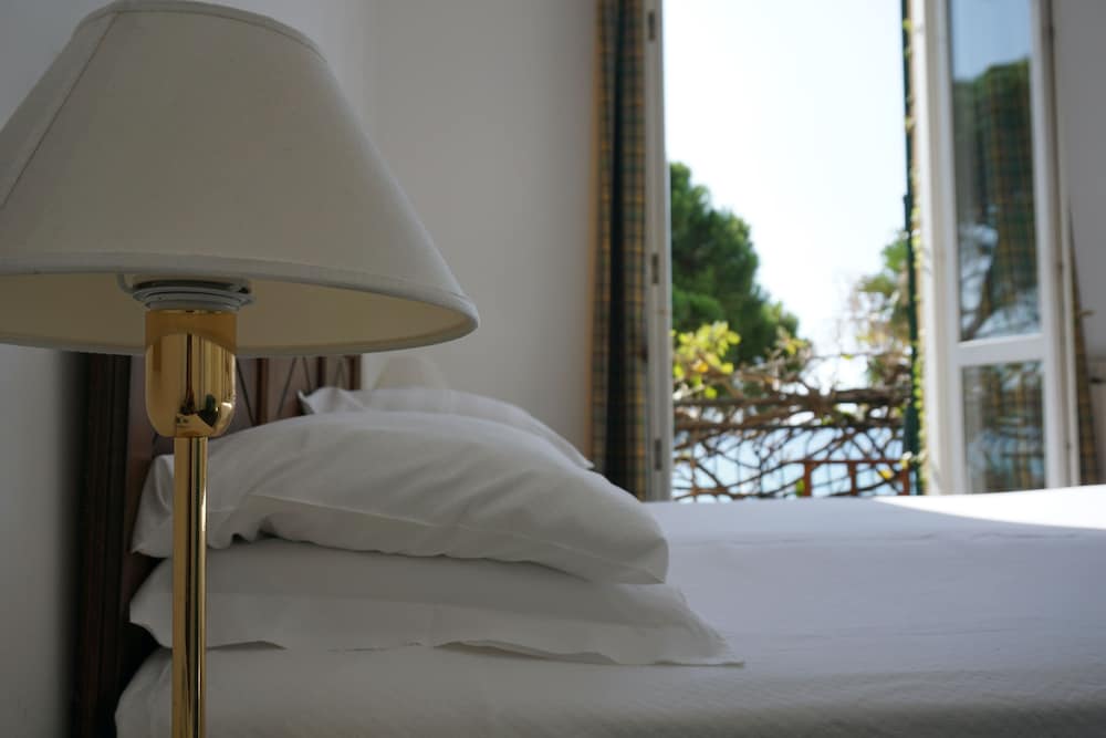 Hotel Beau Rivage 23/50