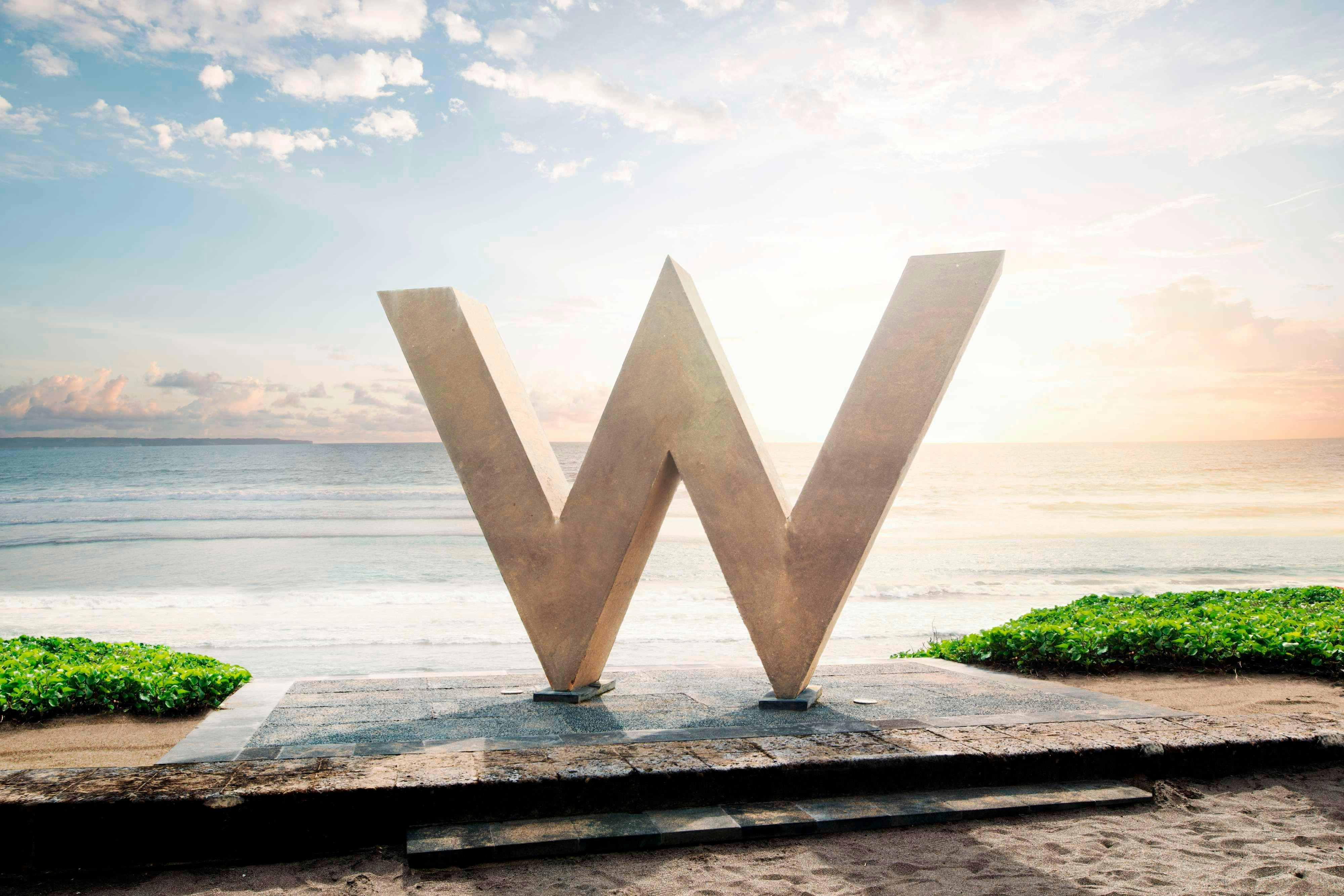 W Bali Seminyak 44/50