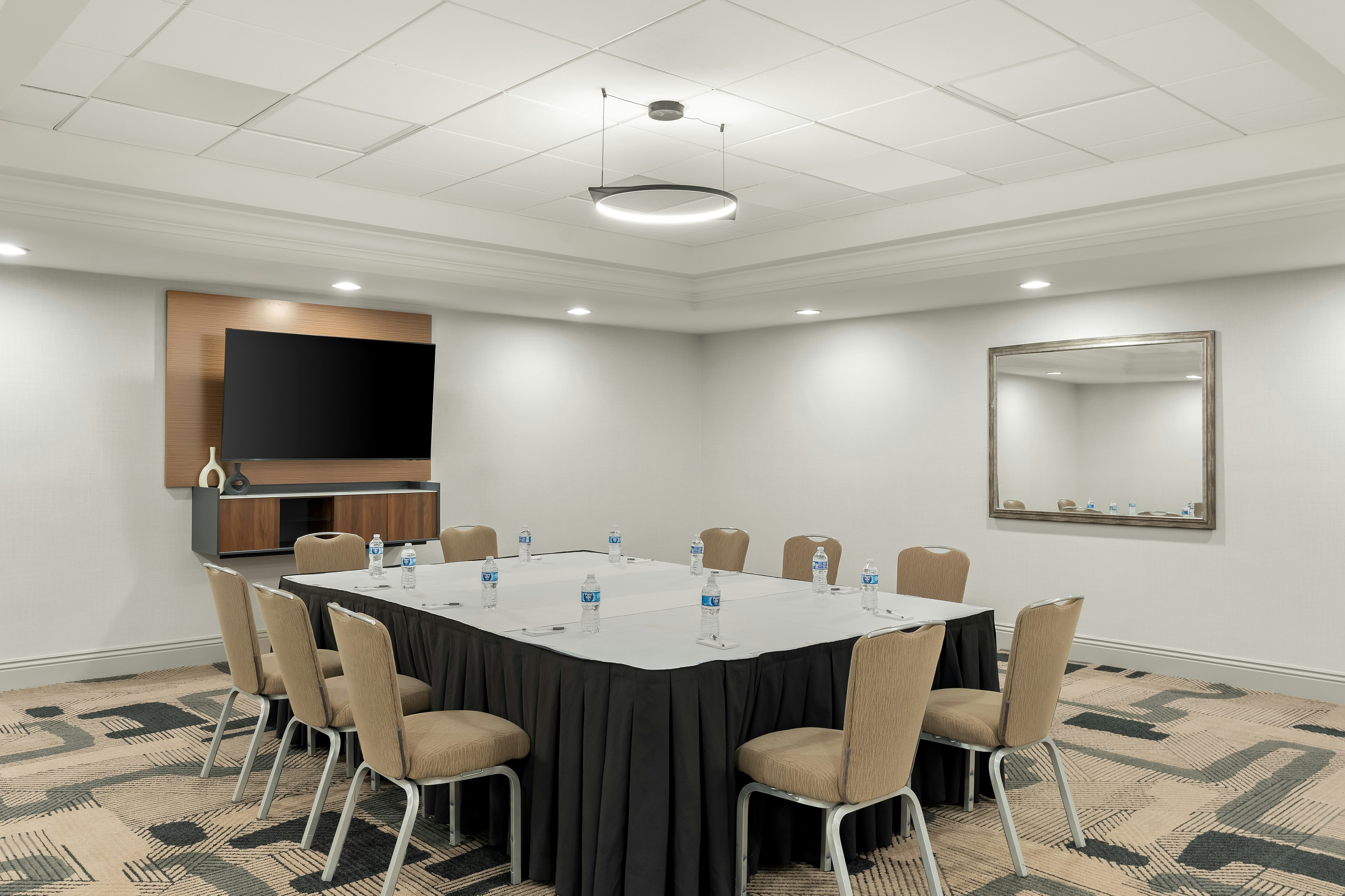 Hilton Garden Inn Fairfield 64/80