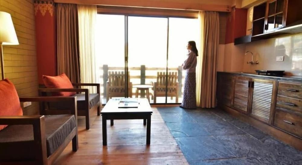 RAMADA VALLEY THIMPHU 8/17