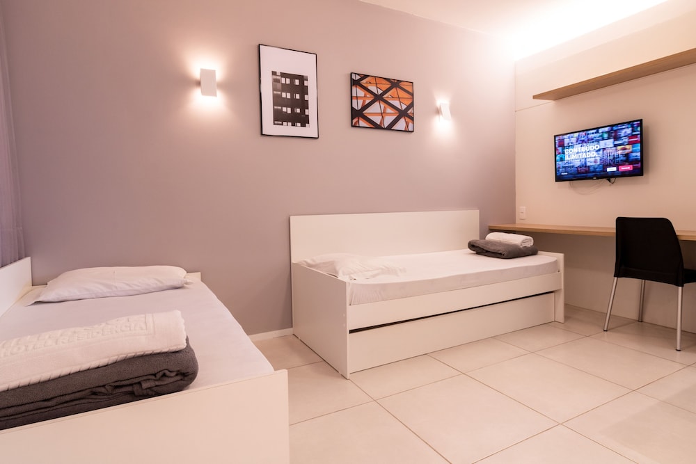 1 BEDROOM, APARTMENT