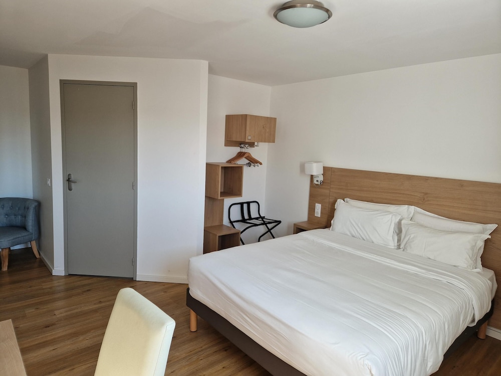 Kyriad Quimper Sud 18/50