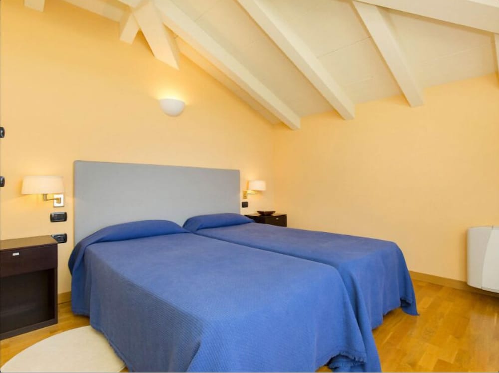 Hotel Residence La Luna Nel Porto 7/28