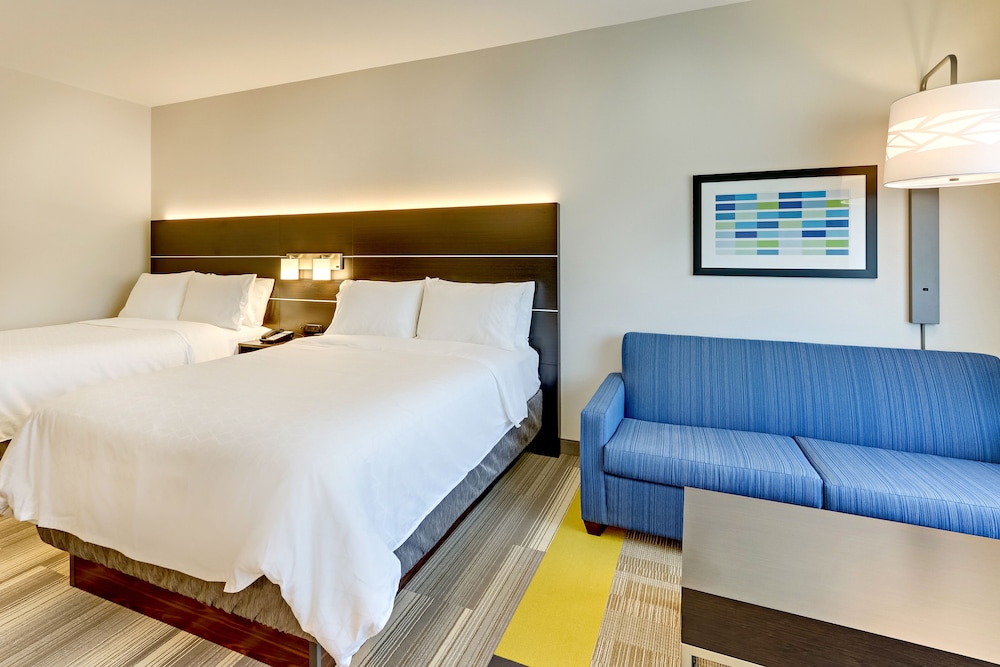 HOLIDAY INN EXPRESS AND SUITES WINSTON SALEM SW CLEMMONS 17/50