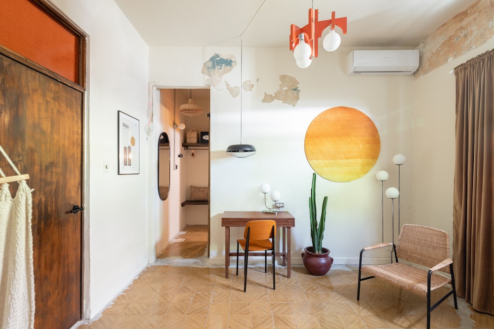 Dreamcatcher Guest House 35/50