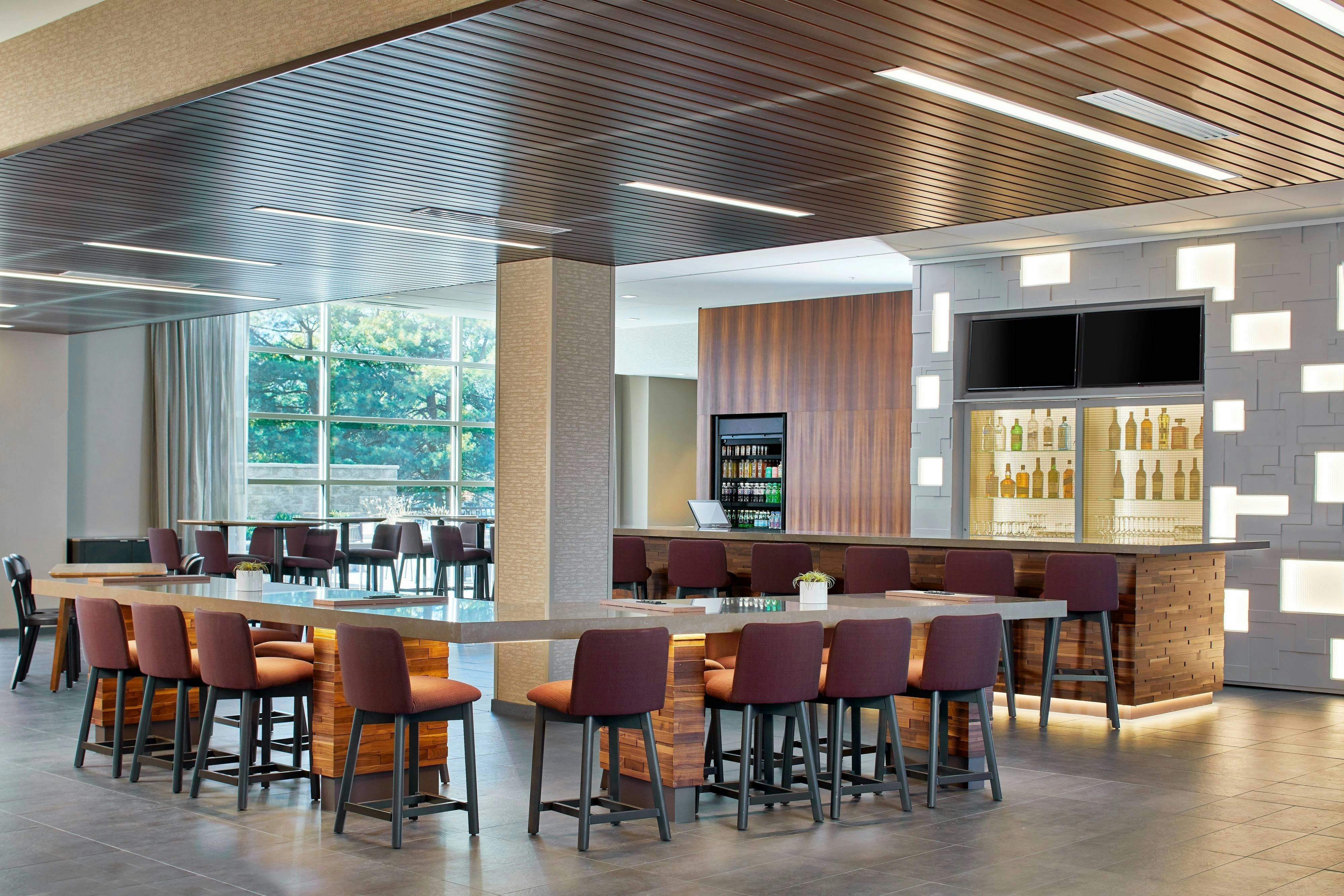Courtyard by Marriott Albany Airport 13/19