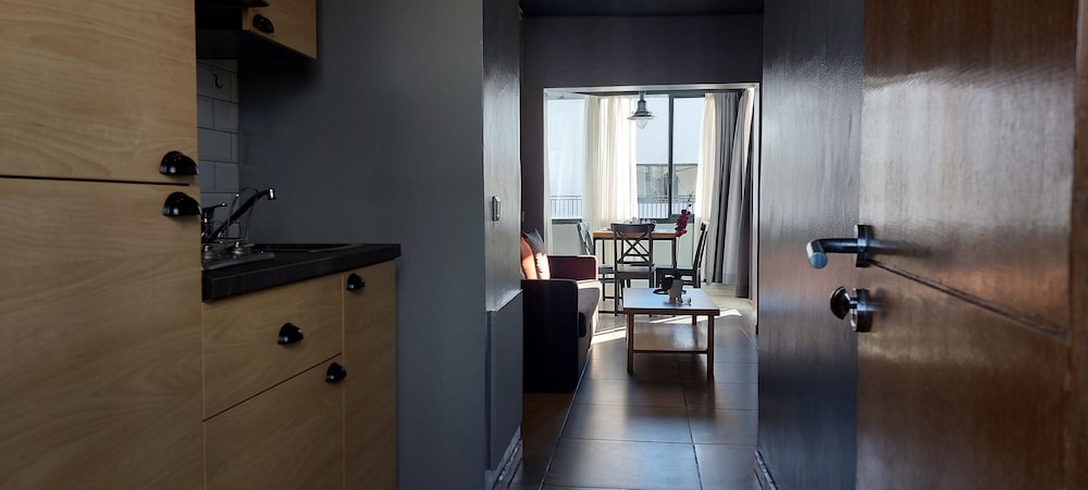 Suite Loc 26/49